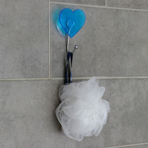 Крючок на вакуумной присоске «Сердце», цвет МИКС Крючок на вакуумной присоске «Сердце», цвет МИКС