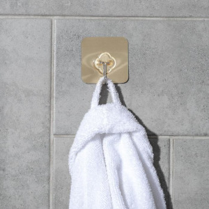 Крючок-наклейка «Классик», металл, цвет золотой Крючок-наклейка «Классик», металл, цвет золотой