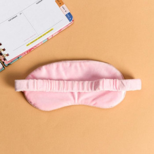 Маска для сна "Мир ярких фантазий" Маска для сна "Мир ярких фантазий"