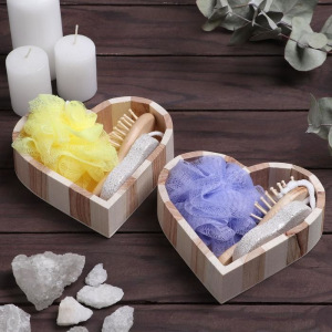 Набор банный, 3 предмета: мочалка, пемза, расчёска, цвет МИКС Набор банный, 3 предмета: мочалка, пемза, расчёска, цвет МИКС