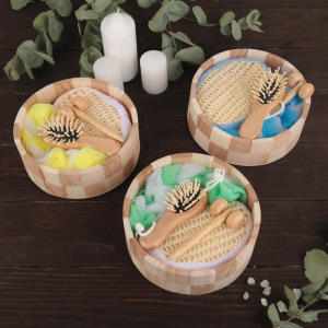 Набор банный, 4 предмета: 2 мочалки, массажёр, расчёска, цвет МИКС Набор банный, 4 предмета: 2 мочалки, массажёр, расчёска, цвет МИКС