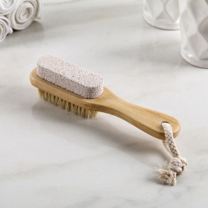 Набор банный, 4 предмета: щётка с пемзой, 2 мочалки, массажёр, цвет МИКС Набор банный, 4 предмета: щётка с пемзой, 2 мочалки, массажёр, цвет МИКС