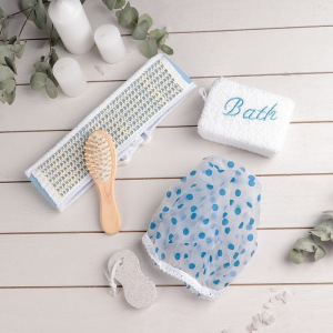 Набор банный, 5 предметов: 2 мочалки, пемза, расчёска, шапочка для душа, цвет МИКС Набор банный, 5 предметов: 2 мочалки, пемза, расчёска, шапочка для душа, цвет МИКС