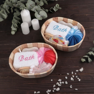 Набор банный, 5 предметов: 2 мочалки, пемза, расчёска, шапочка для душа, цвет МИКС Набор банный, 5 предметов: 2 мочалки, пемза, расчёска, шапочка для душа, цвет МИКС