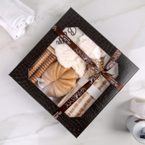 Набор банный, 7 предметов: 3 мочалки, повязка на голову, расчёска, массажёр, пемза, цвет МИКС Набор банный, 7 предметов: 3 мочалки, повязка на голову, расчёска, массажёр, пемза, цвет МИКС