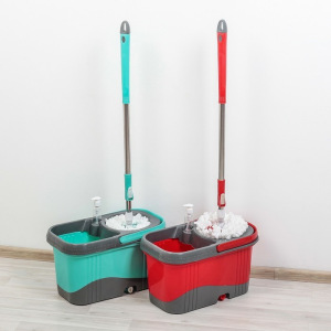 Набор для уборки: ведро на колёсиках с металлической центрифугой 16 л, швабра, запасная насадка из микрофибры, дозатор, Набор для уборки: ведро на колёсиках с металлической центрифугой 16 л, швабра, запасная насадка из микрофибры, дозатор,