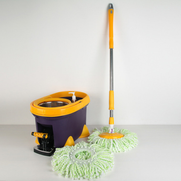 Набор для уборки: ведро на ножках с педальным отжимом и металлической центрифугой 20 л, швабра, запасная насадка из микр