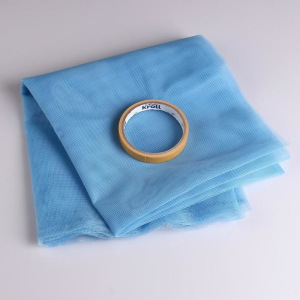 Набор для защиты окон и дверей от насек. шир.100см*2м+липкая лента 0,015х6м цвет микс Набор для защиты окон и дверей от насек. шир.100см*2м+липкая лента 0,015х6м цвет микс