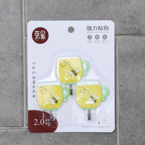 Набор крючков на липучке «Кружка», 3 шт, цвет МИКС Набор крючков на липучке «Кружка», 3 шт, цвет МИКС