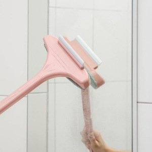 Окномойка с пластиковой ручкой и сгоном, 20,3×35 см, цвет МИКС Окномойка с пластиковой ручкой и сгоном, 20,3×35 см, цвет МИКС