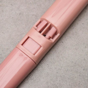 Окномойка с пластиковой ручкой и сгоном, 20,3×35 см, цвет МИКС Окномойка с пластиковой ручкой и сгоном, 20,3×35 см, цвет МИКС