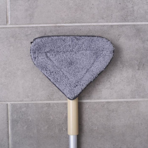 Окномойка с телескопической алюминевой ручкой и сгоном, 12×12×59(89) см, цвет МИКС Окномойка с телескопической алюминевой ручкой и сгоном, 12×12×59(89) см, цвет МИКС