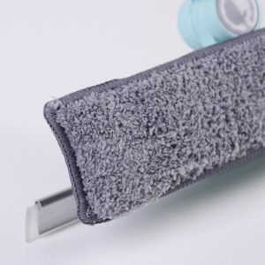 Окномойка с телескопической стальной ручкой и сгоном Доляна, 25×6×88(130) см, поворот насадки в двух плоскостях, микрофи Окномойка с телескопической стальной ручкой и сгоном Доляна, 25×6×88(130) см, поворот насадки в двух плоскостях, микрофи