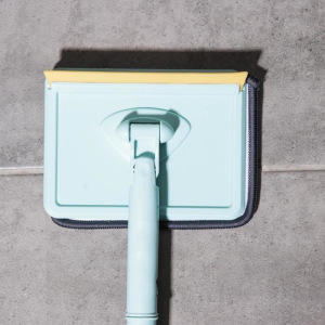 Окномойка со стальным телескопическим черенком, насадка микрофибра, водосгон силикон, 16×3,5×105 см Окномойка со стальным телескопическим черенком, насадка микрофибра, водосгон силикон, 16×3,5×105 см