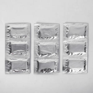 Пластины от моли "УМ-Антимоль" 9 шт+2 подвеса лаванда Пластины от моли "УМ-Антимоль" 9 шт+2 подвеса лаванда