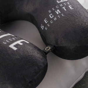 Подголовник-антистресс «Бесите» Подголовник-антистресс «Бесите»