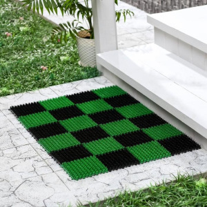 Покрытие ковровое щетинистое «Травка», 54×81 см, цвет чёрно-зелёный Покрытие ковровое щетинистое «Травка», 54×81 см, цвет чёрно-зелёный