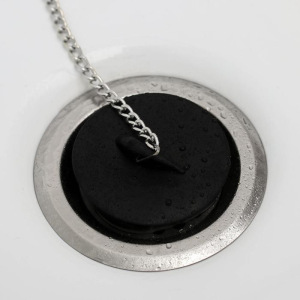 Пробка для ванны с игрушкой Доляна «Утёнок», d=5 см (внутренний d=4 см), цепочка 40 см Пробка для ванны с игрушкой Доляна «Утёнок», d=5 см (внутренний d=4 см), цепочка 40 см