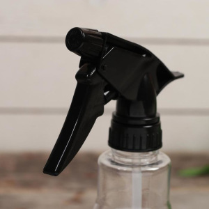 Пульверизатор «Капля», 0,5 л, цвет МИКС Пульверизатор «Капля», 0,5 л, цвет МИКС