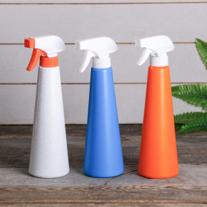 Пульверизатор «Конус», 0,4 л, цвет МИКС Пульверизатор «Конус», 0,4 л, цвет МИКС