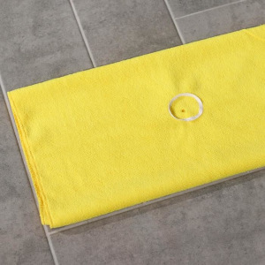 Салфетка из микрофибры с отверстием для швабры 50×75 см, 250 г/м2, цвет МИКС Салфетка из микрофибры с отверстием для швабры 50×75 см, 250 г/м2, цвет МИКС