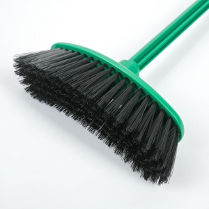 Щётка для пола «Комфорт» с черенком, жёсткая, цвет МИКС Щётка для пола «Комфорт» с черенком, жёсткая, цвет МИКС