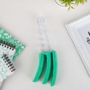 Щётка для жалюзи, цвета МИКС Щётка для жалюзи, цвета МИКС