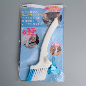 Щётка с дозатором для моющего средства 18.5×9.5×1.7 см, цвет МИКС Щётка с дозатором для моющего средства 18.5×9.5×1.7 см, цвет МИКС