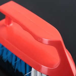 Щётка-утюжок средняя средней жёсткости АкваМаг, длина щетины 2,5 см, цвет МИКС Щётка-утюжок средняя средней жёсткости АкваМаг, длина щетины 2,5 см, цвет МИКС