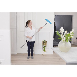 Швабра для мытья стекол и зеркал со сменной насадкой из микрофибры Швабра для мытья стекол и зеркал со сменной насадкой из микрофибры