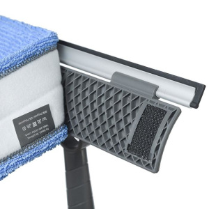 Швабра для мытья стекол и зеркал со сменной насадкой из микрофибры Швабра для мытья стекол и зеркал со сменной насадкой из микрофибры