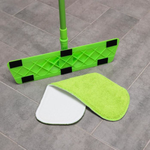 Швабра плоская Доляна, телескопическая ручка 80-120 см, насадка на липучке из микрофибры 40×14 см, 40 гр Швабра плоская Доляна, телескопическая ручка 80-120 см, насадка на липучке из микрофибры 40×14 см, 40 гр