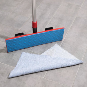 Швабра плоская Доляна, телескопическая стальная ручка 82-127 см, 2 насадки из микрофибры 37×12 см Швабра плоская Доляна, телескопическая стальная ручка 82-127 см, 2 насадки из микрофибры 37×12 см