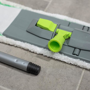 Швабра плоская, ручка 110 см , насадка микрофибра 40×10 см, цвет МИКС Швабра плоская, ручка 110 см , насадка микрофибра 40×10 см, цвет МИКС