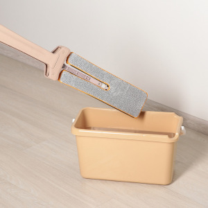 Швабра плоская с отжимом, ручка 134 см, двусторонняя насадка микрофибра 38×12 см Швабра плоская с отжимом, ручка 134 см, двусторонняя насадка микрофибра 38×12 см