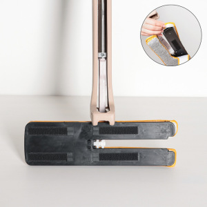 Швабра плоская с отжимом, ручка 134 см, двусторонняя насадка микрофибра 38×12 см Швабра плоская с отжимом, ручка 134 см, двусторонняя насадка микрофибра 38×12 см