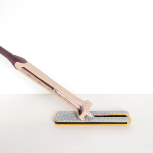 Швабра плоская с отжимом, ручка 134 см, двусторонняя насадка микрофибра 38×12 см Швабра плоская с отжимом, ручка 134 см, двусторонняя насадка микрофибра 38×12 см