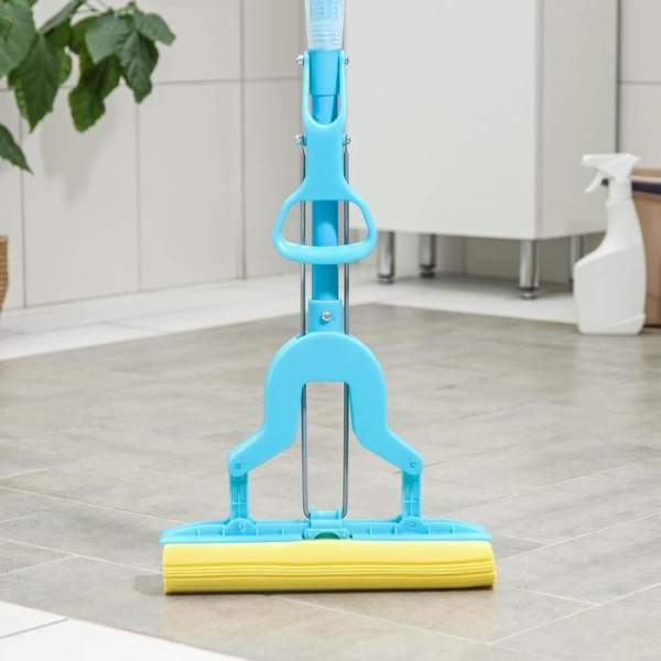 Швабра PVA со складным отжимом Доляна, телескопическая ручка 102-120 см, насадка 27×6 см, цвет МИКС