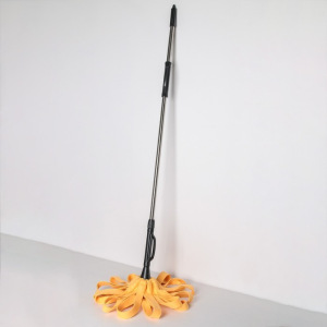 Швабра с отжимом Доляна, стальная ручка 126 см, насадка из вискозы Швабра с отжимом Доляна, стальная ручка 126 см, насадка из вискозы