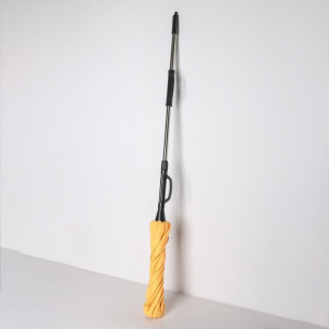 Швабра с отжимом Доляна, стальная ручка 126 см, насадка из вискозы Швабра с отжимом Доляна, стальная ручка 126 см, насадка из вискозы