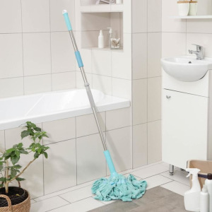 Швабра с отжимом Доляна, стальная ручка 130 см, насадка микрофибра, цвет голубой Швабра с отжимом Доляна, стальная ручка 130 см, насадка микрофибра, цвет голубой