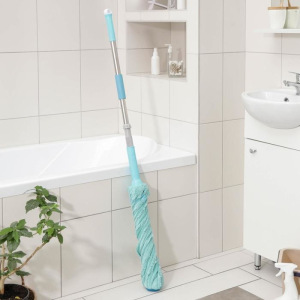 Швабра с отжимом Доляна, стальная ручка 130 см, насадка микрофибра, цвет голубой Швабра с отжимом Доляна, стальная ручка 130 см, насадка микрофибра, цвет голубой