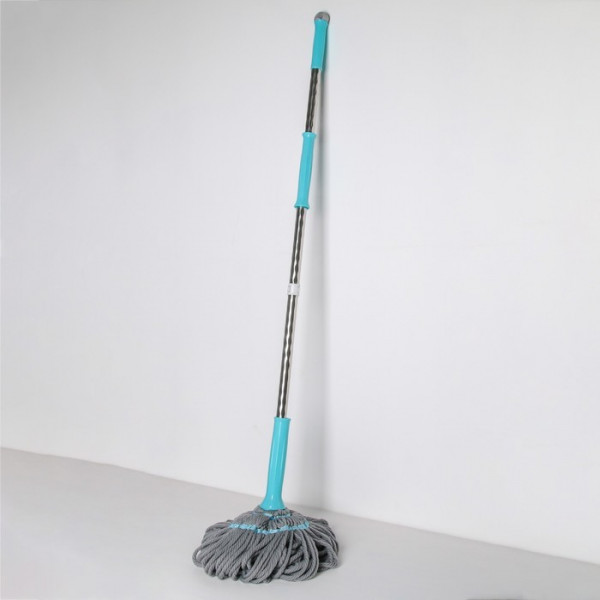 Швабра с отжимом Доляна, стальная ручка 135 см, насадка из микрофибры 180 гр, цвет МИКС