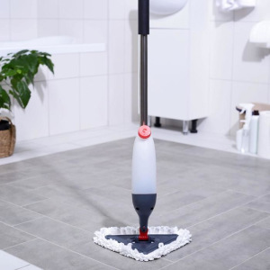 Швабра с распылителем Доляна, стальная ручка 125 см, насадка из микрофибры 28×18,5 см Швабра с распылителем Доляна, стальная ручка 125 см, насадка из микрофибры 28×18,5 см