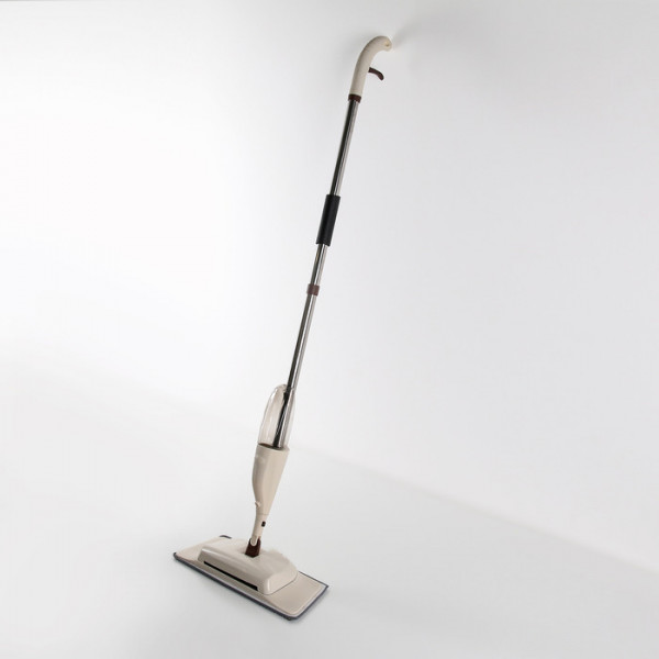 Швабра с распылителем и щётка-пылесос 2 в 1, ручка 128 см, насадка микрофибра 41×14 см, цвет бежевый