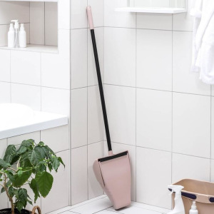 Совок с высокой ручкой с кромкой Svip «Ориджинал», цвет бежевый Совок с высокой ручкой с кромкой Svip «Ориджинал», цвет бежевый