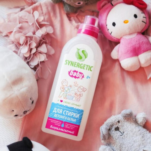 Средство моющее биоразлагаемое для стирки детского белья SYNERGETIC 1л Средство моющее биоразлагаемое для стирки детского белья SYNERGETIC 1л