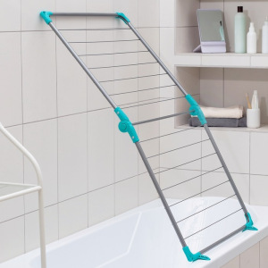 Сушилка для белья на ванну складная, рабочая длина 10 м Сушилка для белья на ванну складная, рабочая длина 10 м