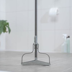 Тряпкодержатель, металлический черенок 150 см, цвет МИКС Тряпкодержатель, металлический черенок 150 см, цвет МИКС