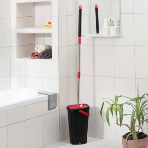 УЦЕНКА Набор для уборки, швабра плоская, доп. насадка, дозатор УЦЕНКА Набор для уборки, швабра плоская, доп. насадка, дозатор